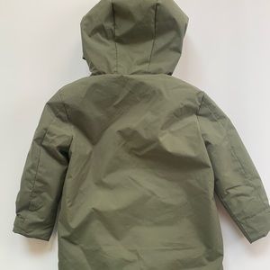 Zara boys lightweight khaki puffer jacket.